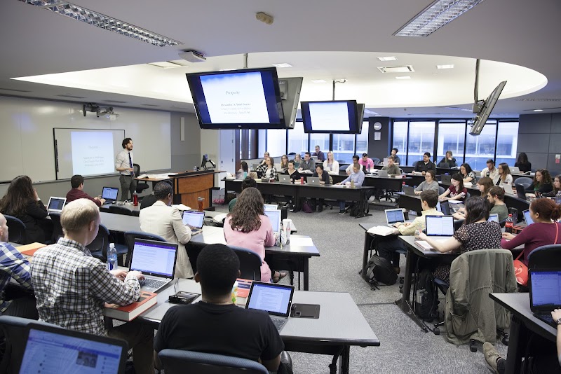 Chicago-Kent College of Law, Illinois Institute of Technology campus photo 4