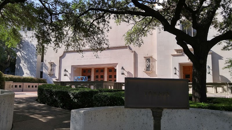 The University of Texas School of Law campus photo 2