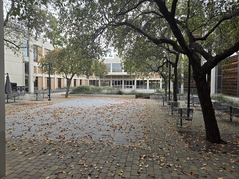 University of California, Davis School of Law (King Hall) campus photo 5