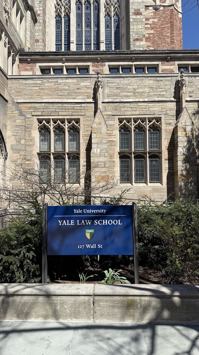 Yale Law School campus photo 4