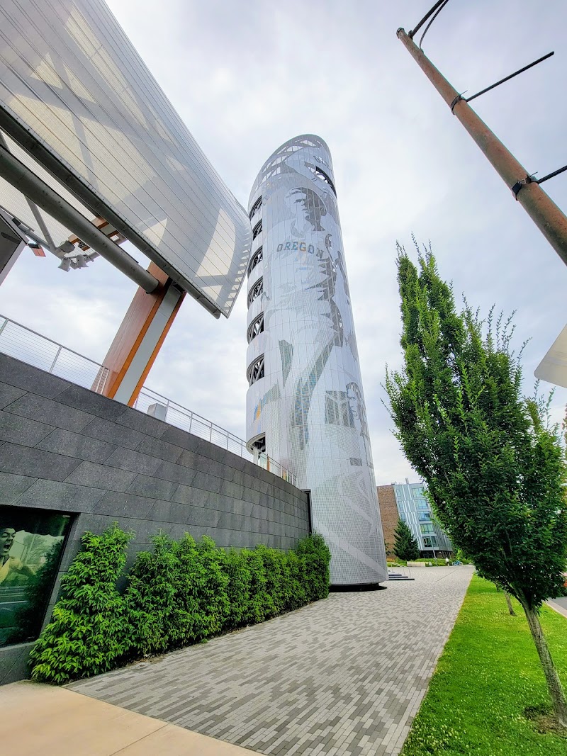 University of Oregon School of Law campus photo 4