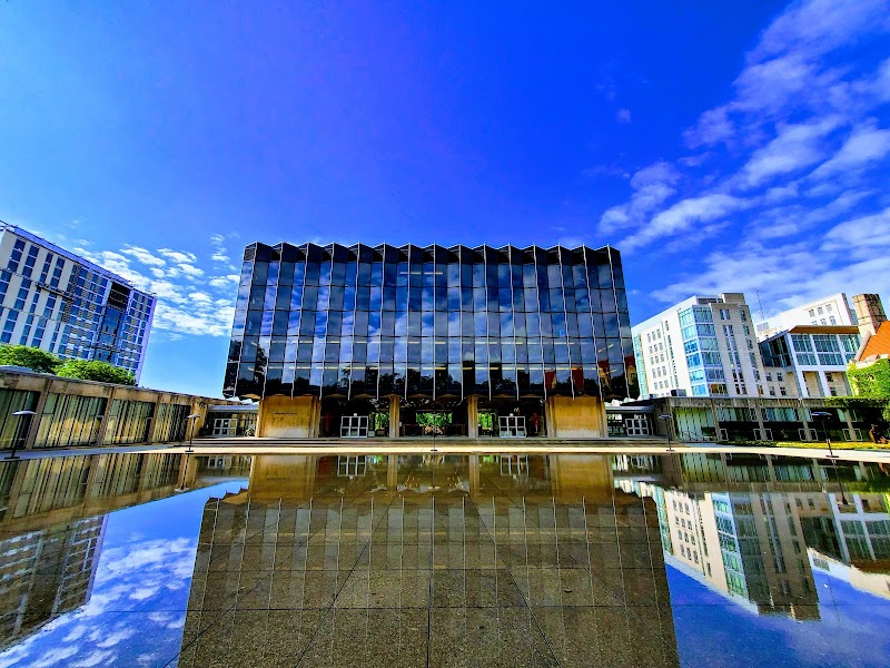 The University of Chicago Law School campus photo 4