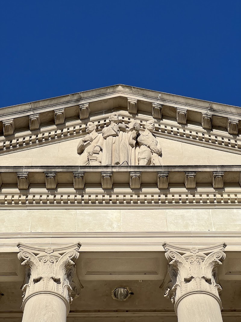 Louisiana State University, Paul M. Hebert Law Center campus photo 4