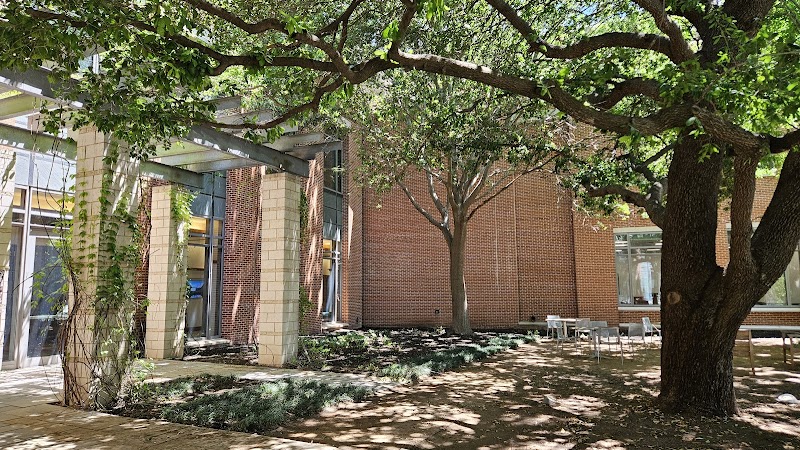 Baylor University School of Law campus photo 5
