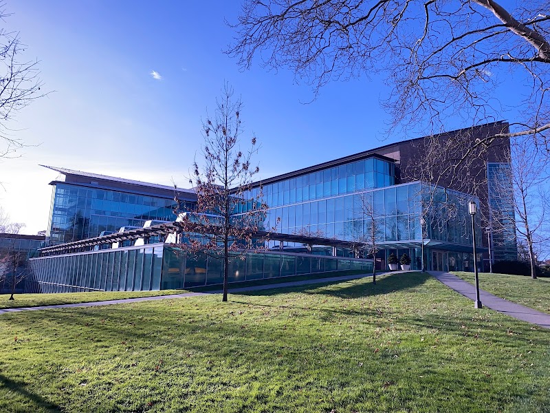 University of Washington School of Law campus photo 2