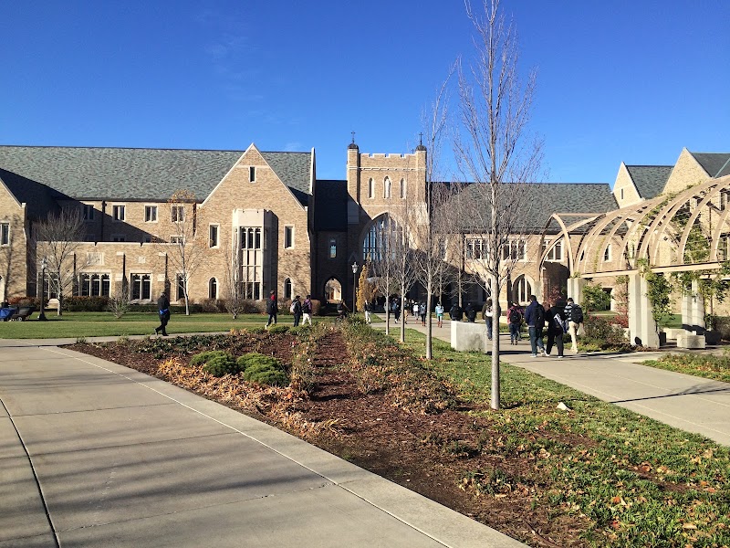 Notre Dame Law School campus photo 1